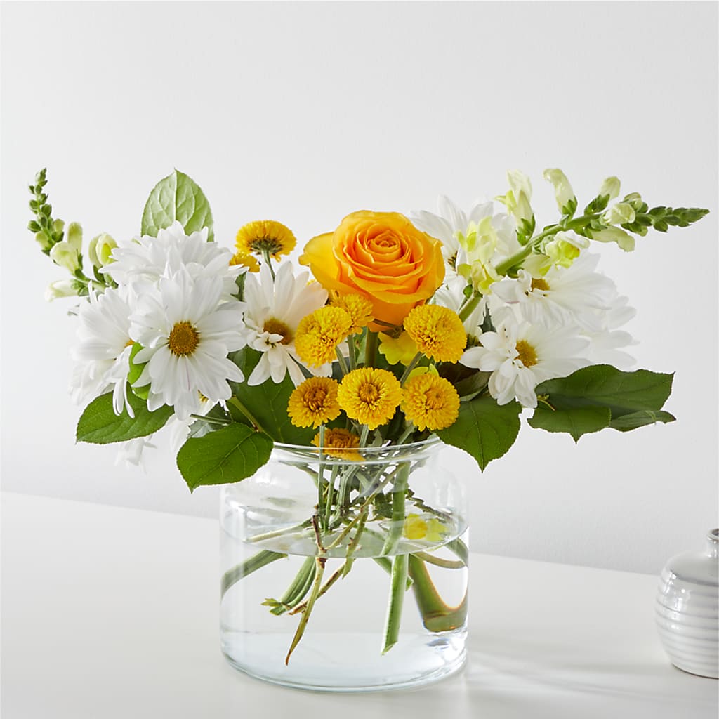 Sun Salutation Bouquet – Love Blossoms Florist, Lexington NC