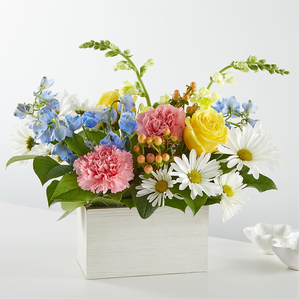 Sun Salutation Box Bouquet – Love Blossoms Florist, Lexington NC