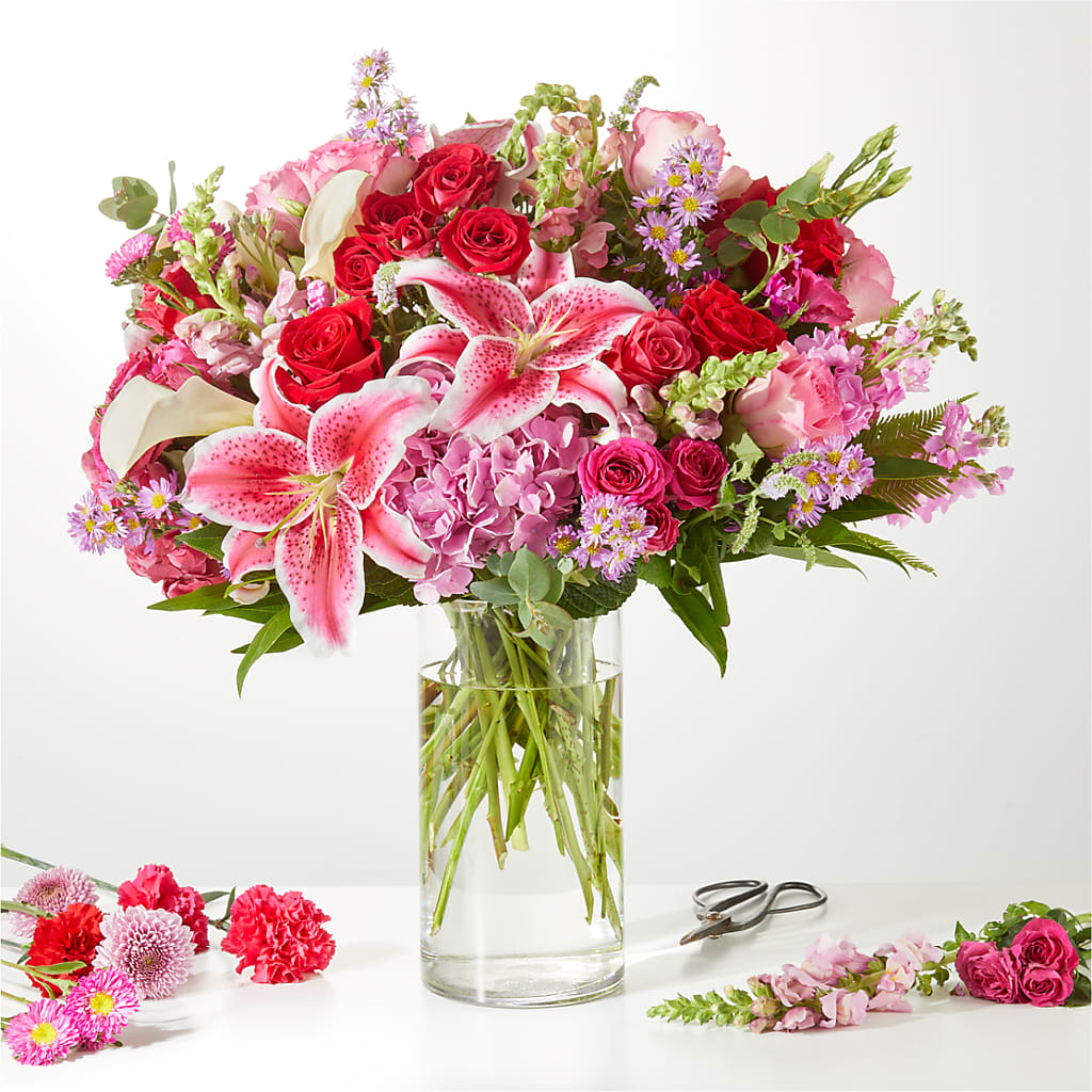Swooning Over You - A Luxury Florist Original – Love Blossoms Florist, Lexington NC