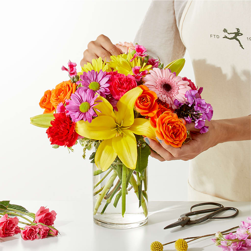 Cue the Confetti - A Florist Original – Love Blossoms Florist, Lexington NC