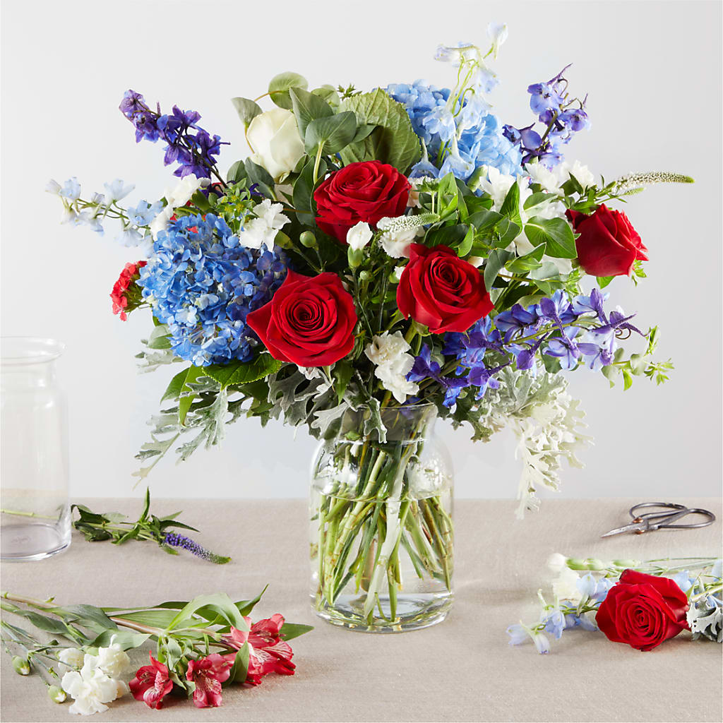 Star Spangled - A Florist Original – Love Blossoms Florist, Lexington NC
