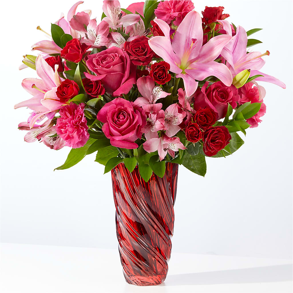 In Love Bouquet with Luxe Swirl Vase – Love Blossoms Florist, Lexington NC
