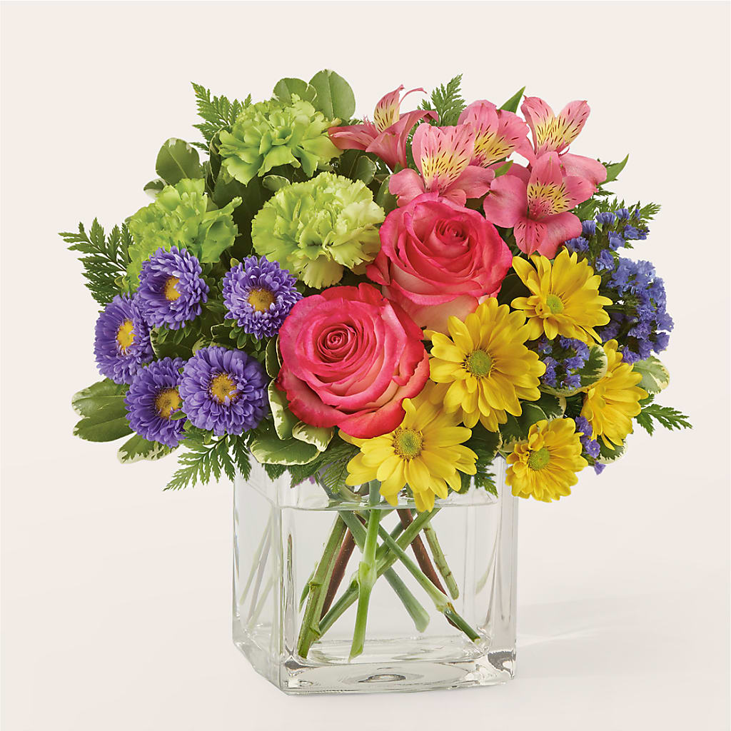 Candy Jar Bouquet – Love Blossoms Florist, Lexington NC