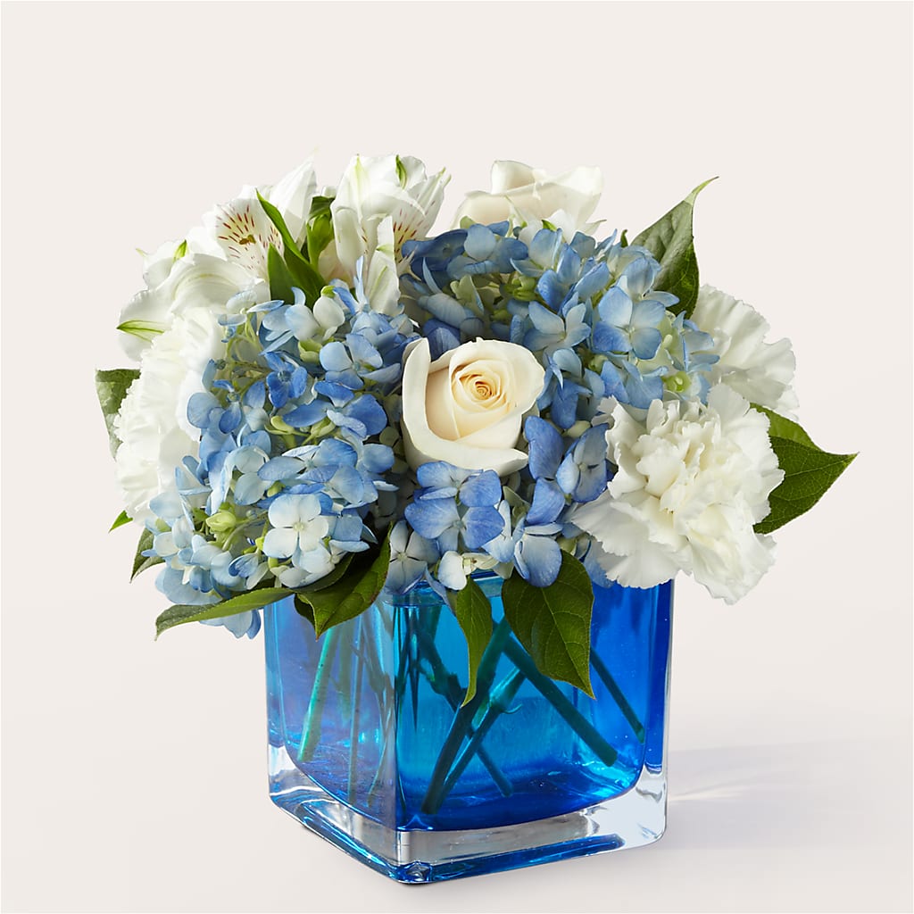 Soothing Waters Bouquet – Love Blossoms Florist, Lexington NC