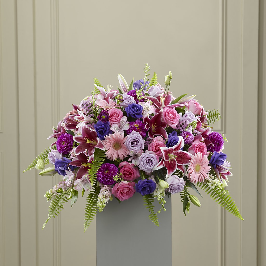 Fare Thee Well Pedestal – Love Blossoms Florist, Lexington NC