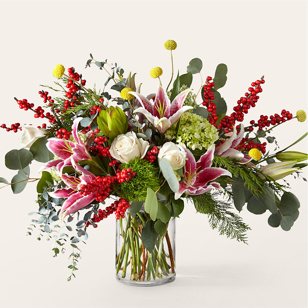 Berry & Bright Bouquet – Love Blossoms Florist, Lexington NC