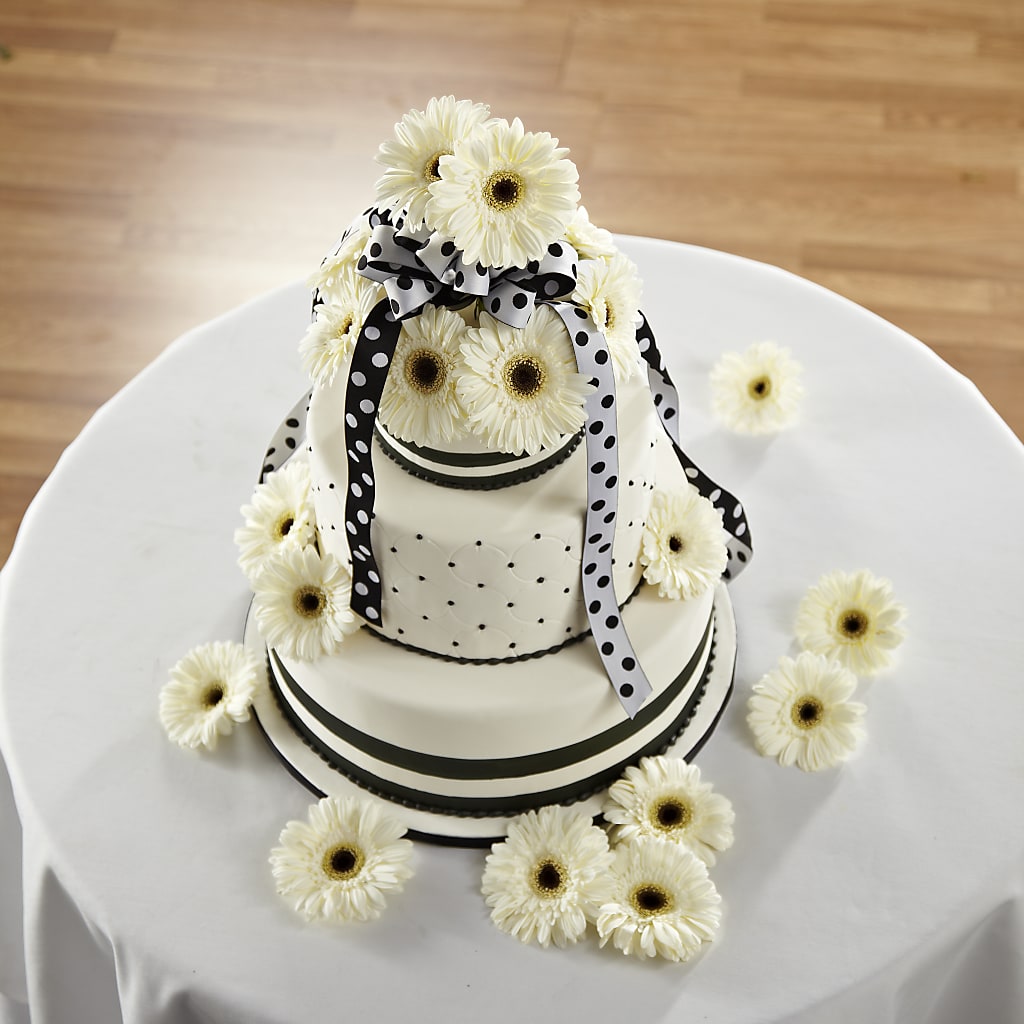 Simple Sophistication Cake Décor – Love Blossoms Florist, Lexington NC