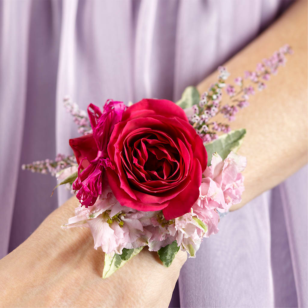 Rose Charm Corsage – Love Blossoms Florist, Lexington NC