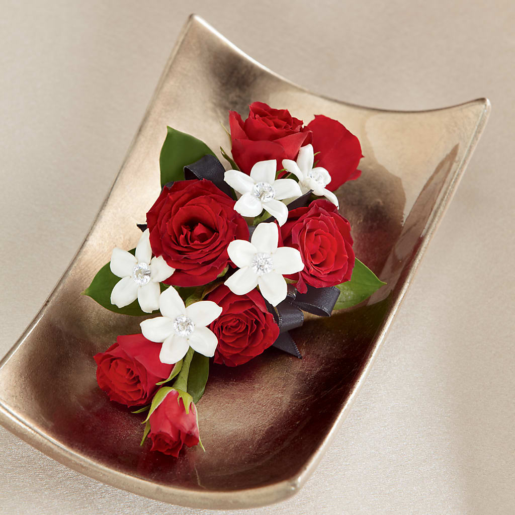 Poetry Corsage – Love Blossoms Florist, Lexington NC
