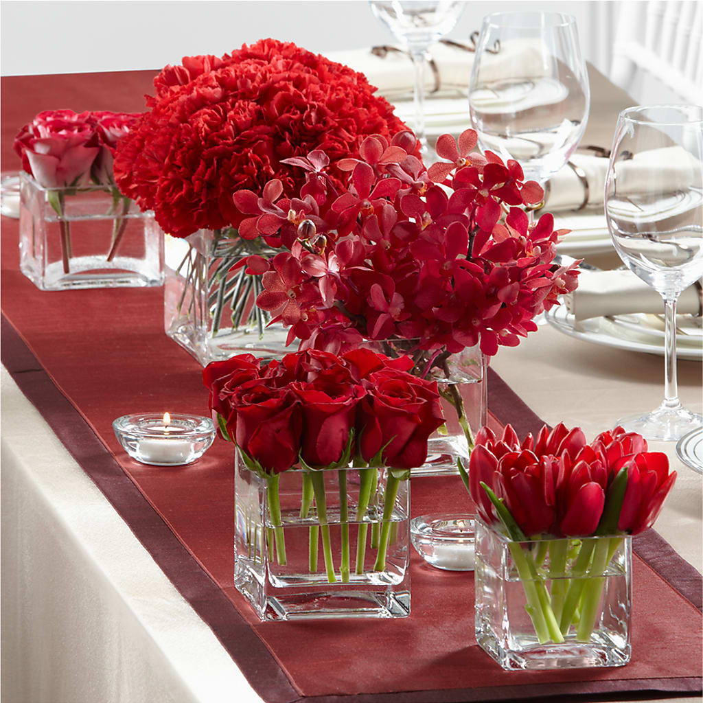 Modern Grace Centerpiece – Love Blossoms Florist, Lexington NC