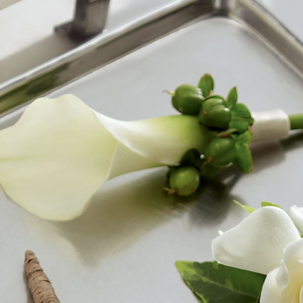 White Calla Boutonniere – Love Blossoms Florist, Lexington NC
