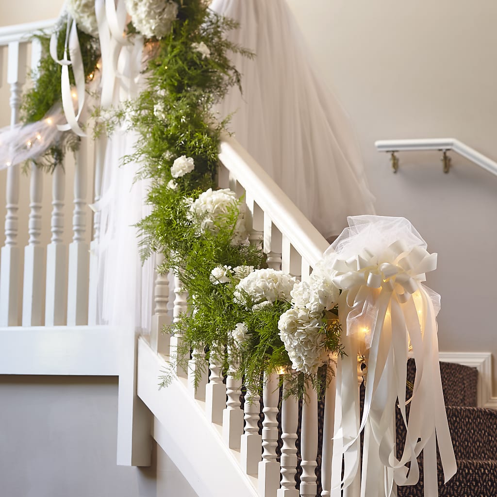 Champagne Dreams Garland – Love Blossoms Florist, Lexington NC