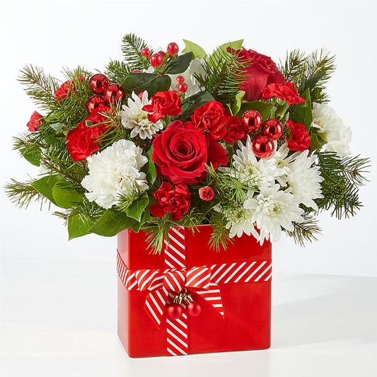 Presents Under the Tree Bouquet –  Love Blossoms Florist, Lexington NC