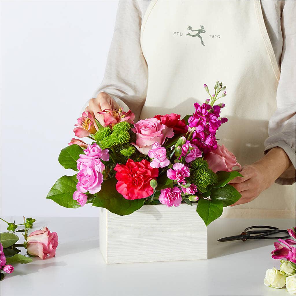 Sweetberry Box – A Florist Original –  Love Blossoms Florist, Lexington NC