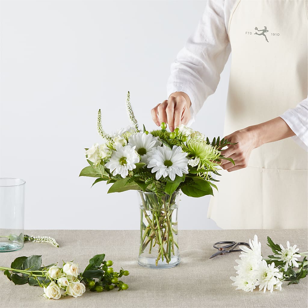 Irish Garden - A Florist Original –  Love Blossoms Florist, Lexington NC