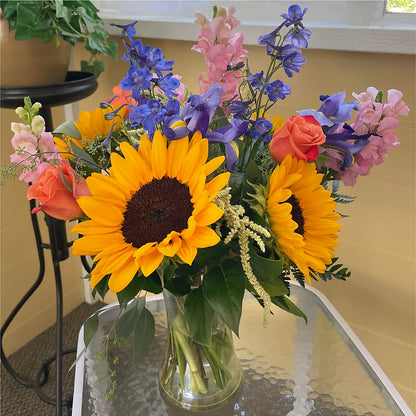 Rays of Life Bouquet –  Love Blossoms Florist, Lexington NC
