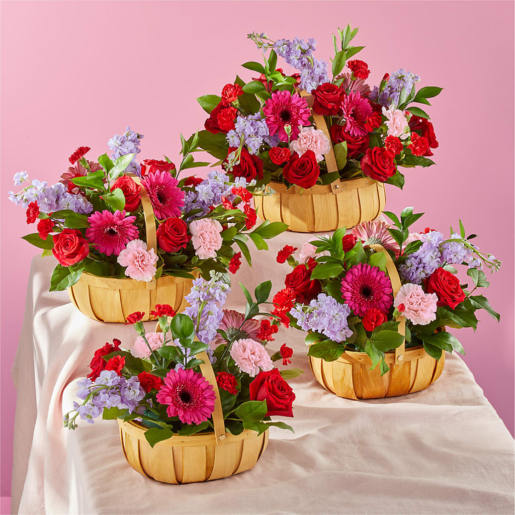 Pink Picnic Basket –  Love Blossoms Florist, Lexington NC