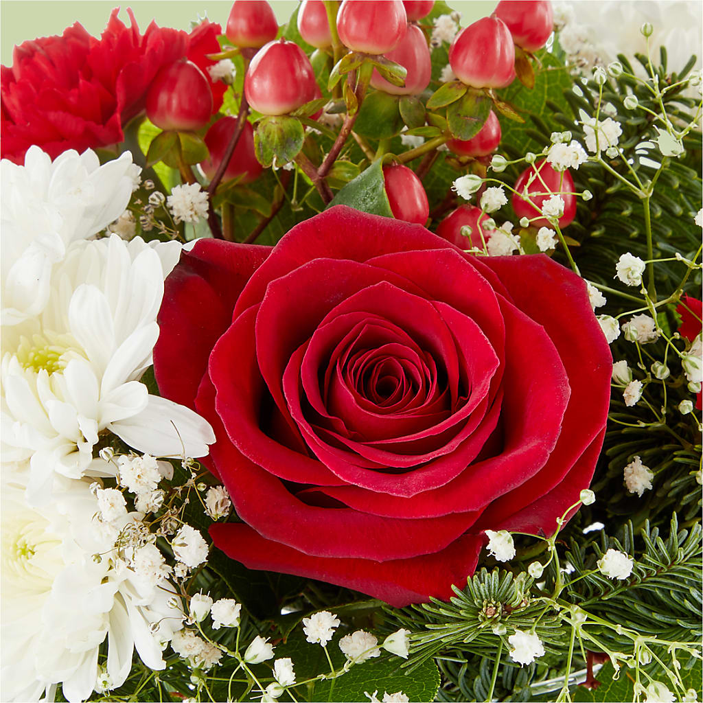 Chance of Flurries Bouquet –  Love Blossoms Florist, Lexington NC
