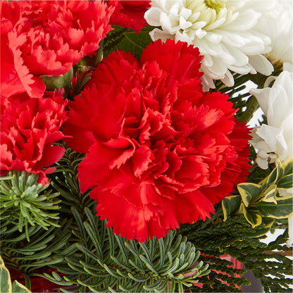 Christmas Market Bouquet –  Love Blossoms Florist, Lexington NC