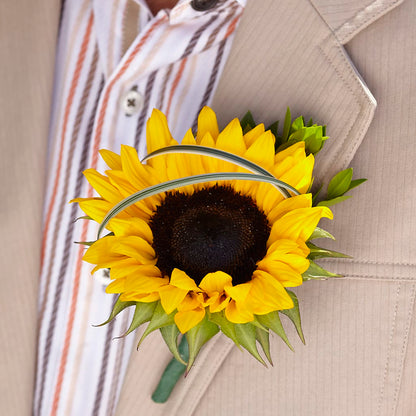 Free Spirit Boutonniere –  Love Blossoms Florist, Lexington NC
